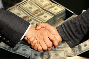 How to Make Money in 2025 Without Leaving Your Home