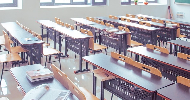 Python Questions for Government Exams - Learn Python Step by Step 1 Python Questions for Government Exams - Learn Python Step by Step