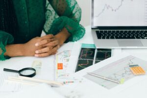 How to earn from Facebook without investment?